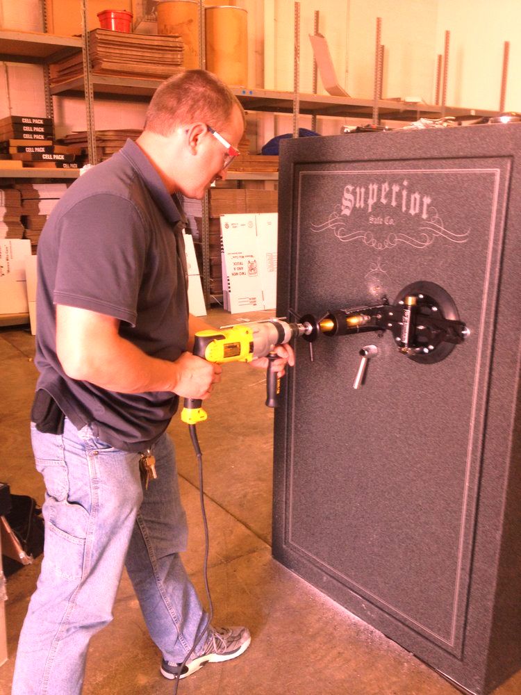 APaul's Lock Service Willowbrook IL Reviews, Services and Prices