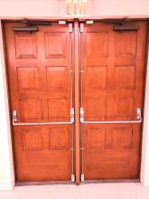 a top locksmith safe locksmith services 