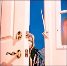 advantage locksmith locks installation 